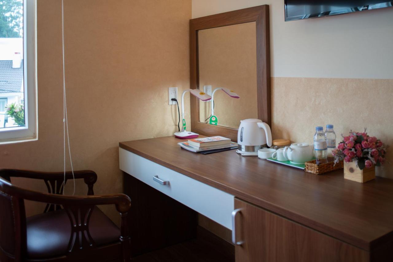 Duy Vinh Hotel Dalat Buitenkant foto