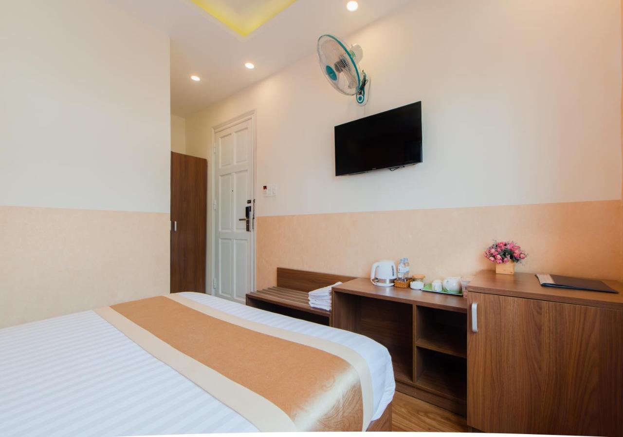 Duy Vinh Hotel Dalat Buitenkant foto